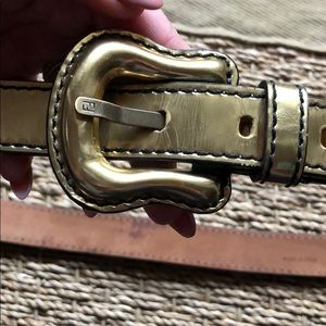 💯% Authentic Fendi Gold Leather Belt
